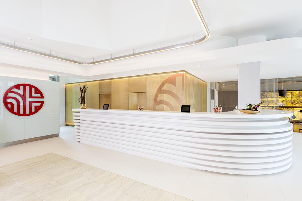 فندق إن إتش كوليكشن كولونيا ميديابارك