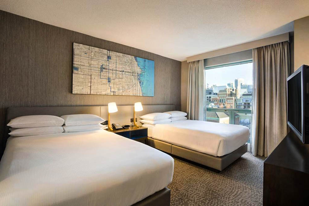 أجنحة هيلتون شيكاجو/ماجنيفيسينت مايل 