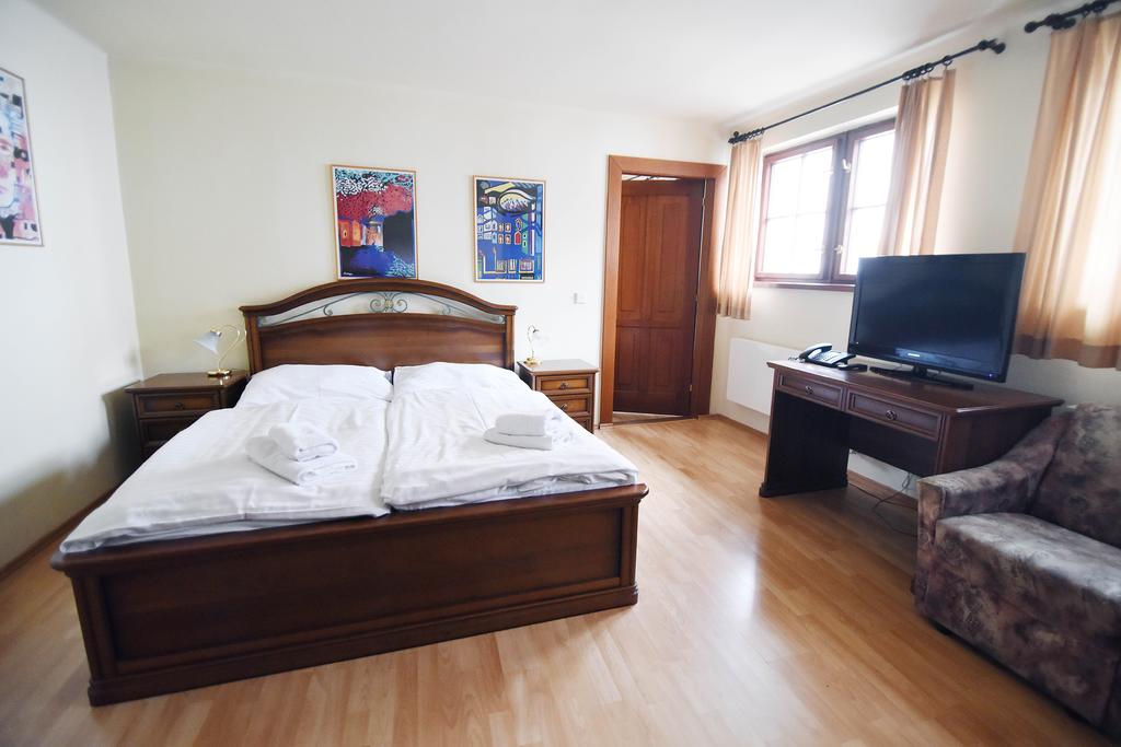 Hostel Little Quarter