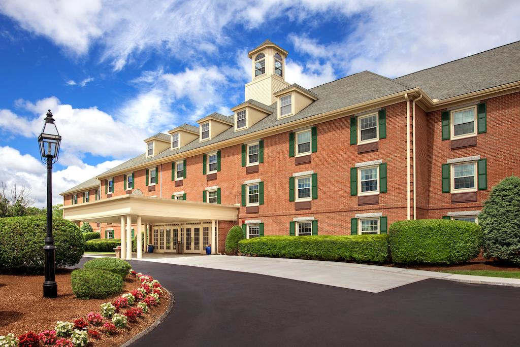 كورت يارد بوسطن وبرون/برلين