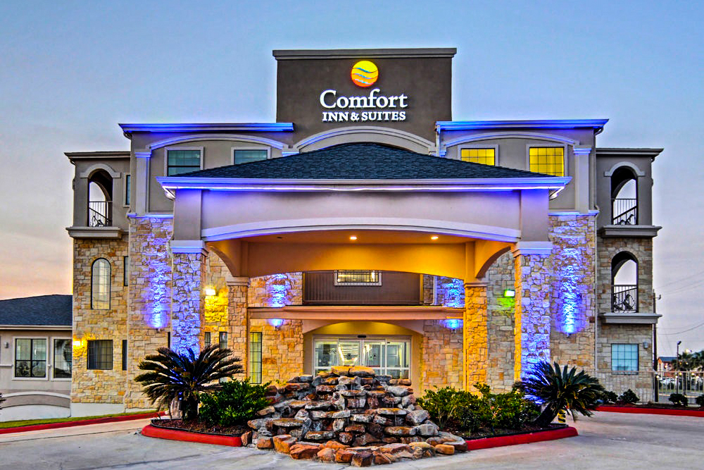 Quality Inn & Suites I-35 E / Walnut Hill