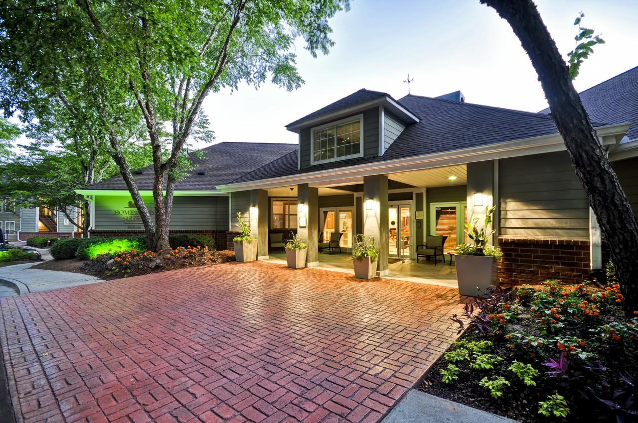 هوموود سويتس باي هيلتون أتلانتا-جاليريا