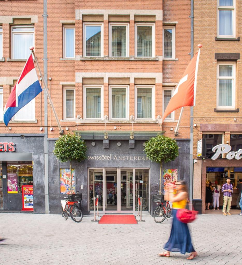 سويسوتيل أمستردام 