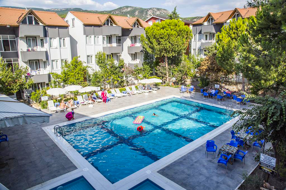 فندق ريس ثيرمال