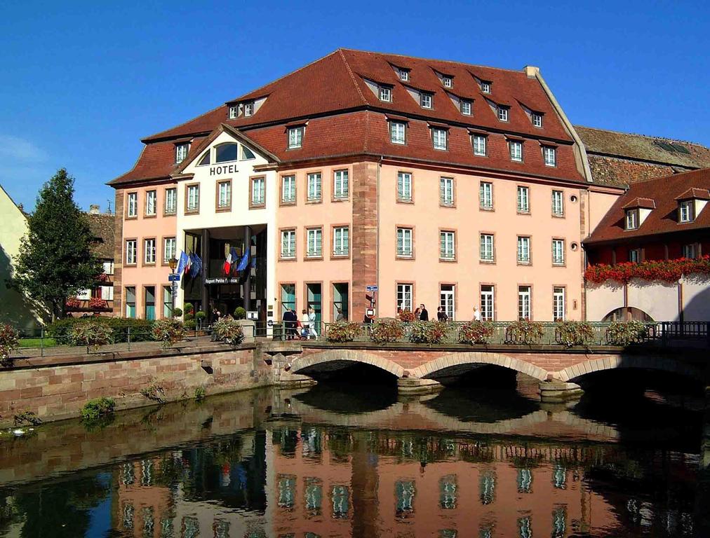 فندق وسبا ريغينت بيتيت فرنسا 