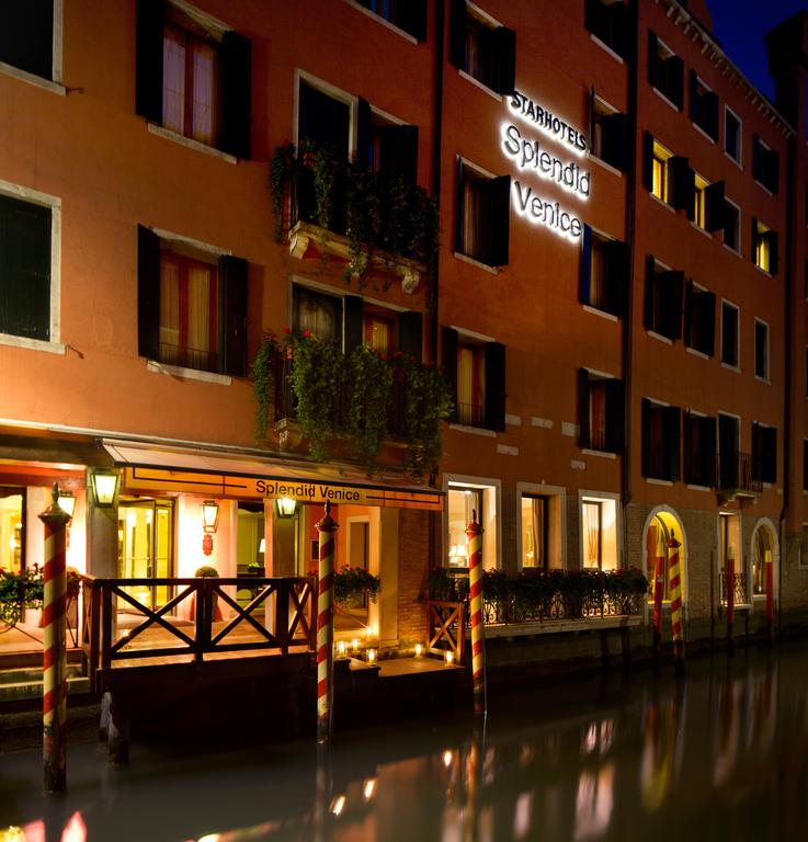 سبلينديد فينيس - ستارهوتيلز كوليزيوني