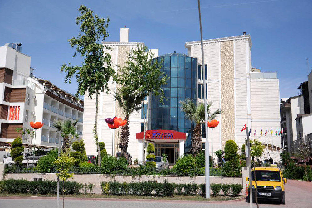 فندق ليمس بونا ديا بيتش 