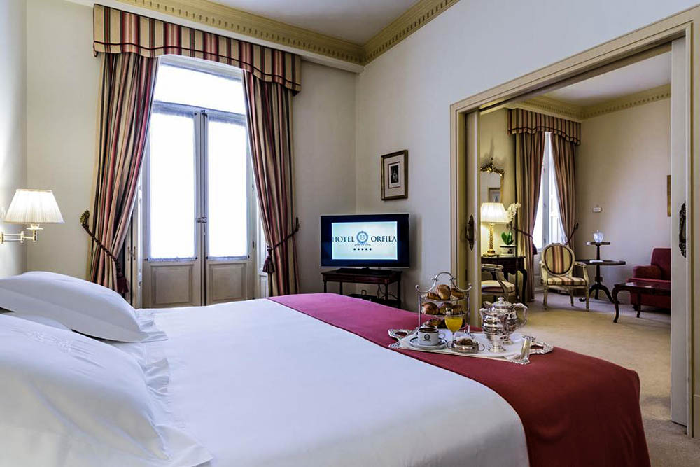 فندق ريلايس اند شاتوكس اورفيلا