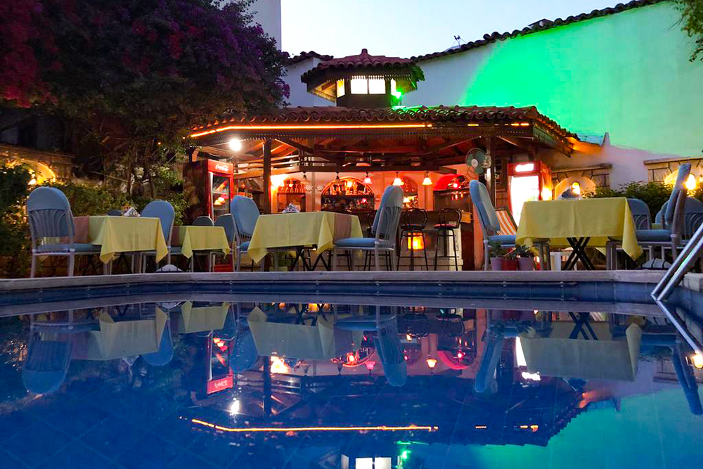 Hotel Karyatit Kaleiçi