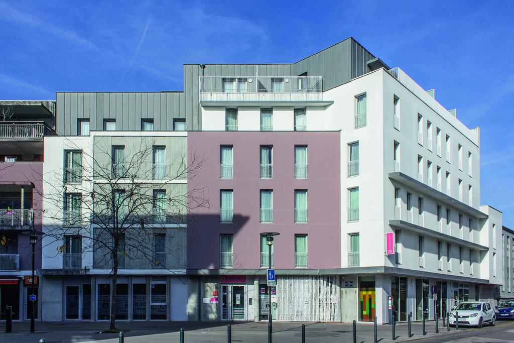 أبارتسيتي نانت سيتيه ديس كونغريس 