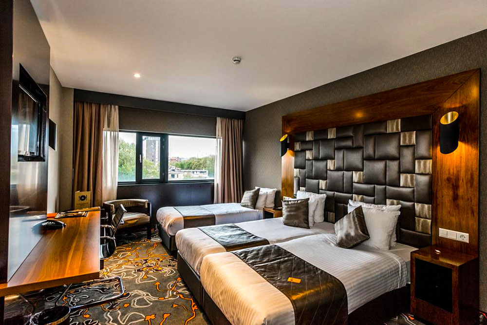 فنادق أكس أوه بارك ويست