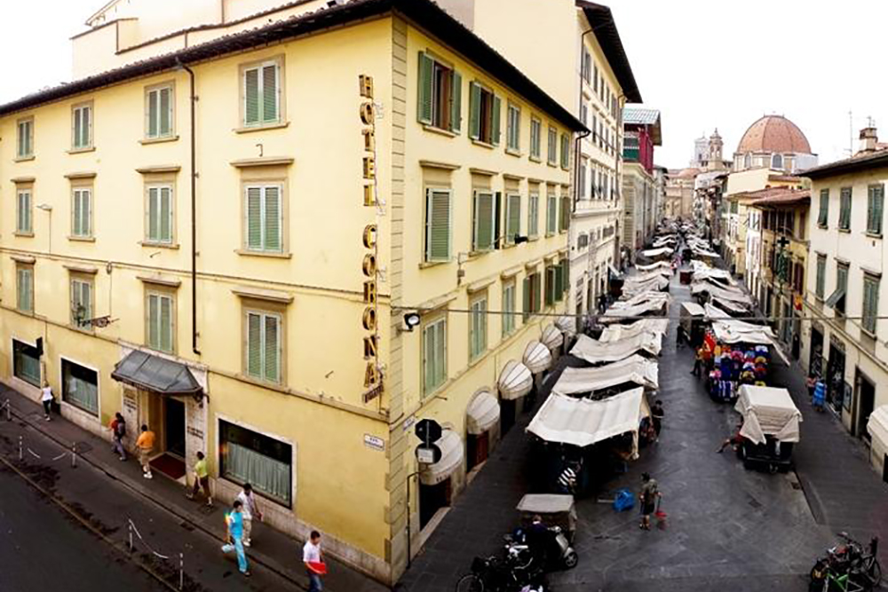 فندق كورونا دي إيطاليا