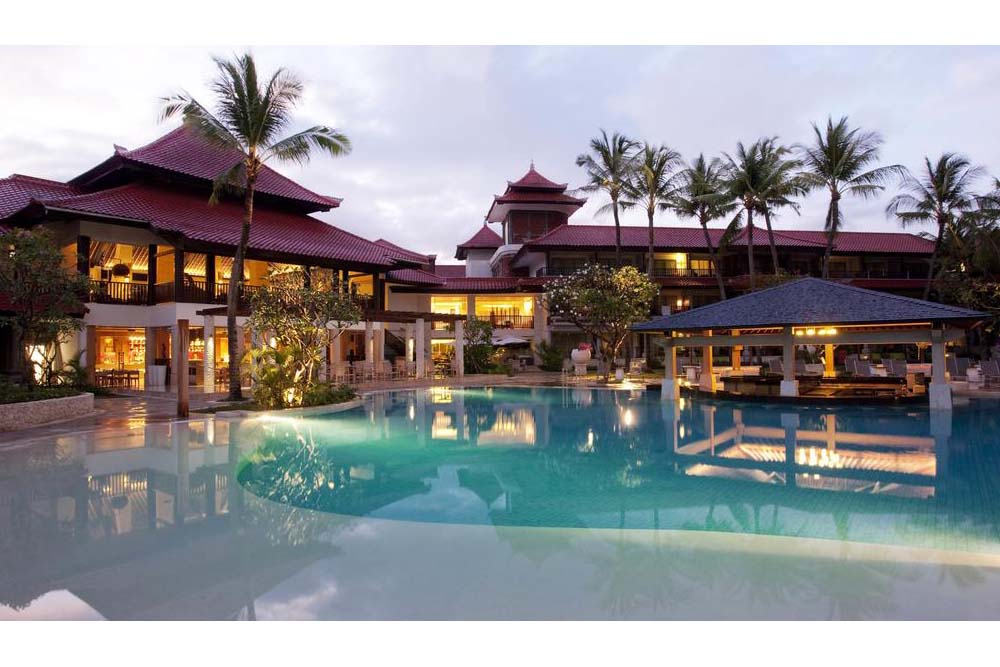 منتجع هوليدي إن بارونا بالي