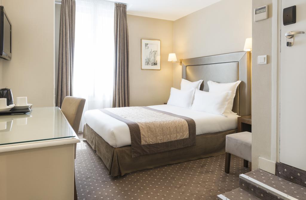 فندق اكاسياس إتوال