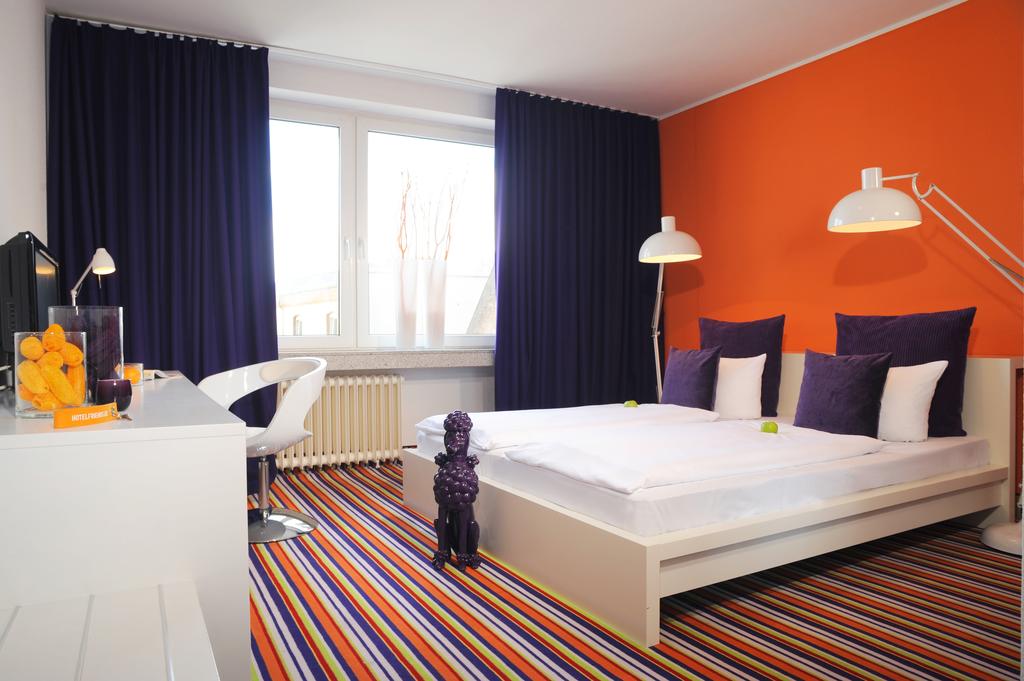 هالو فريندز دوسلدورف