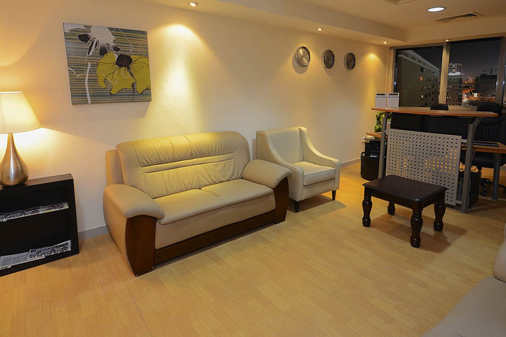 Al Waleed Palace Hotel Apartment Al Barsha