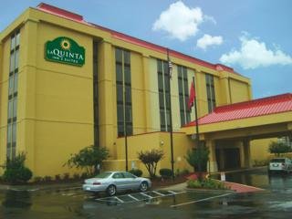 La Quinta Inn & Suites Memphis Airport/Graceland Area