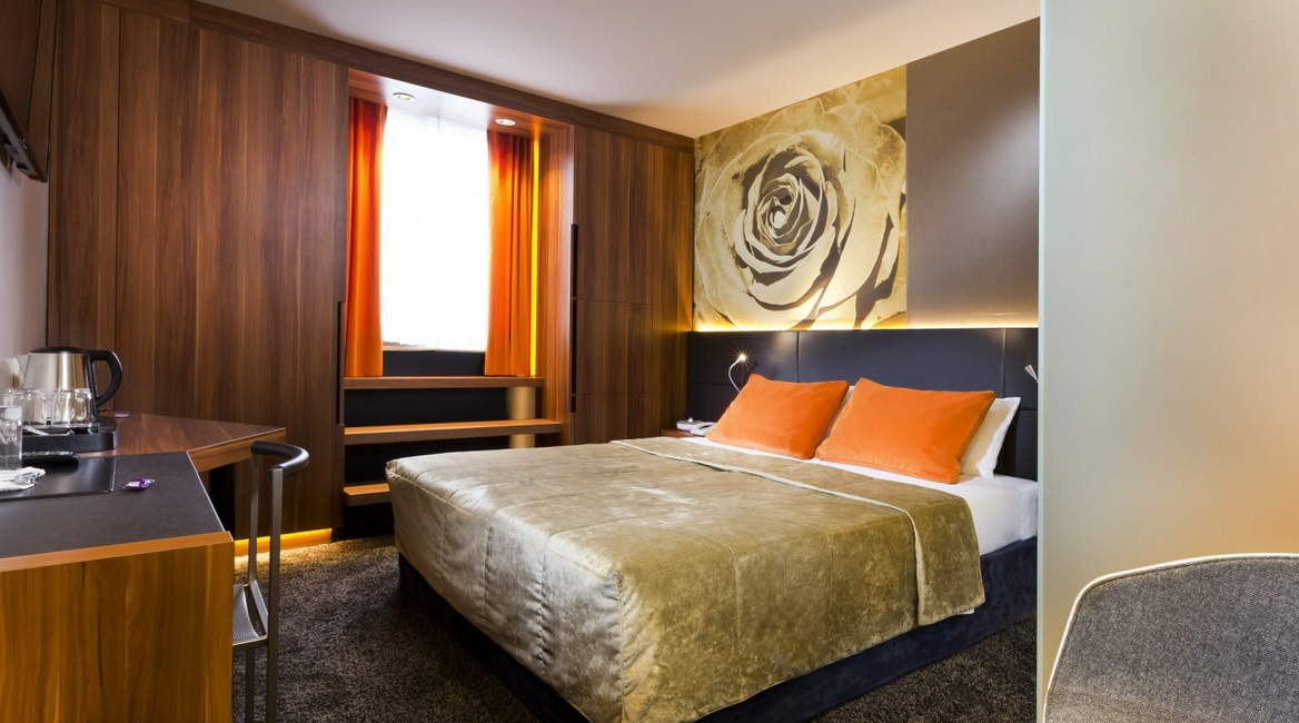 فندق لوفر ريفولي