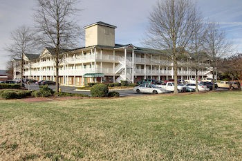 InTown Suites Matthews/Crown Point