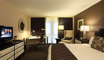 Radisson Hotel at Cross Keys