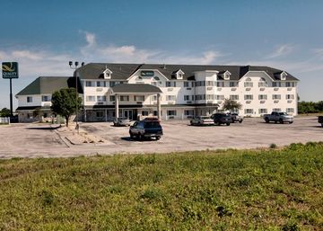 Quality Inn & Suites