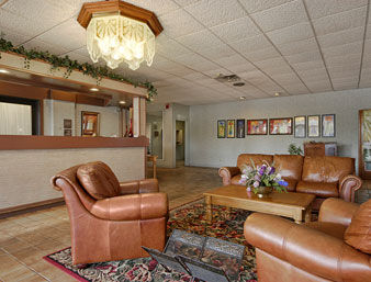 Ramada by Wyndham Angola/Fremont Area