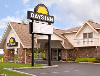 Days Inn by Wyndham Cortland / McGraw