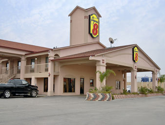 Super 8 by Wyndham Baytown/Mont Belvieu