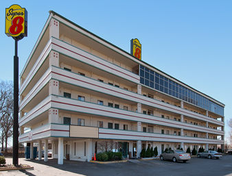 Super 8 by Wyndham Memphis/Dwtn/Graceland Area
