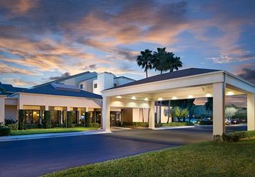Courtyard by Marriott Tampa Westshore/Airport