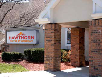 Hawthorn Suites by Wyndham Holland/Toledo Area