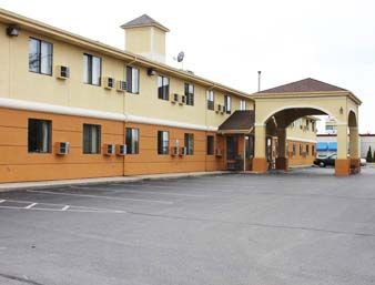 Super 8 by Wyndham Muncie/Ball St. College Area