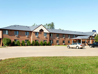 Howard Johnson by Wyndham Waterloo/Cedar Falls