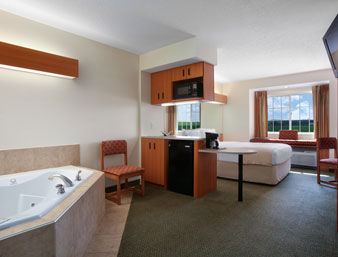 Microtel Inn & Suites by Wyndham Colfax/Newton