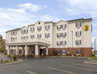 Super 8 by Wyndham Louisville/Expo Center