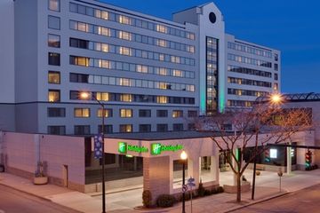Holiday Inn Bridgeport-Trumbull-Fairfield