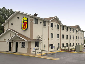 Super 8 by Wyndham Fredericksburg/Central Plz Area