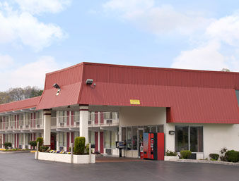 Super 8 by Wyndham Kingsport /I-81