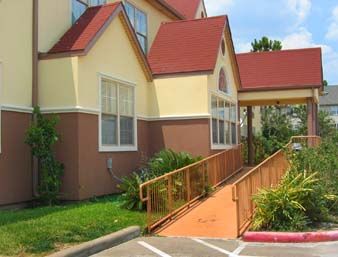 Days Inn & Suites Sugarland / Stafford