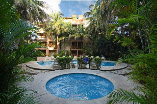 Tukan Hotel & Beach Club