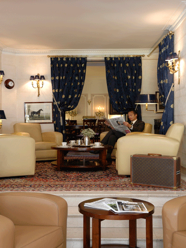 فندق روند بوينت الشانزليزيه