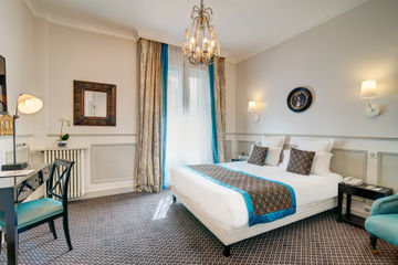 فندق برادفورد الشانزليزيه