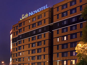 أجنحة نوفوتيل باريس نورد 18 إيمى