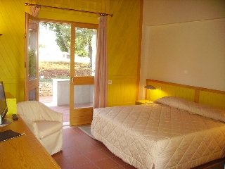 Victor Country Hotel