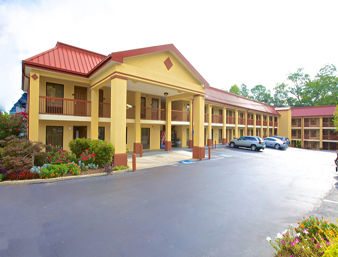 Super 8 by Wyndham Decatur/Dntn/Atlanta Area