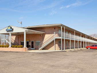 Days Inn by Wyndham Joelton/Nashville