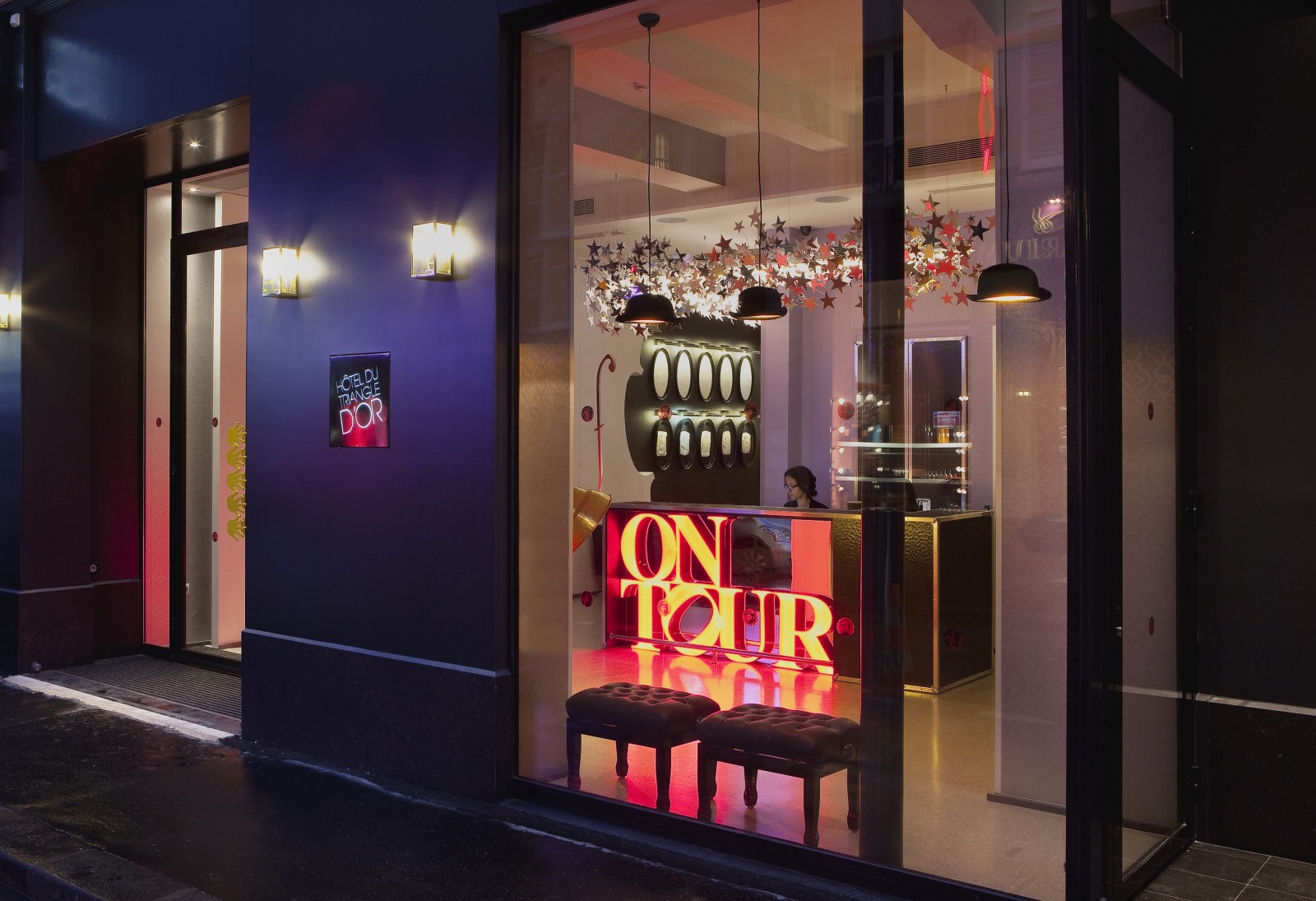 فندق دو تريانغل دور