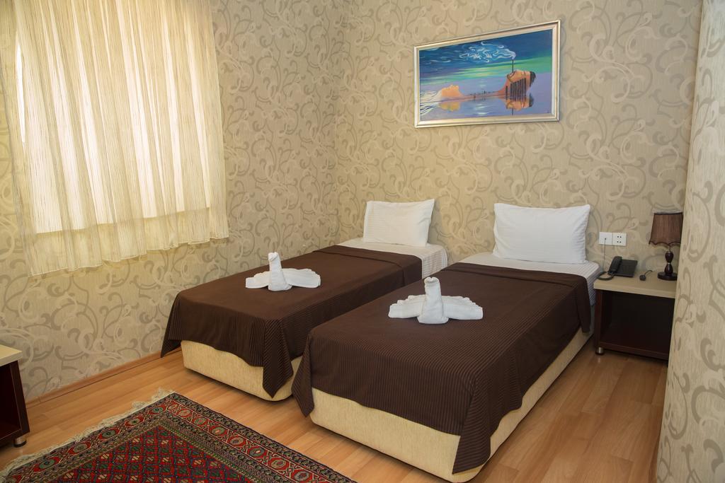 flyin.com