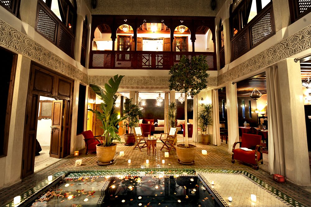 رياض دي لا بيلا إيبوك