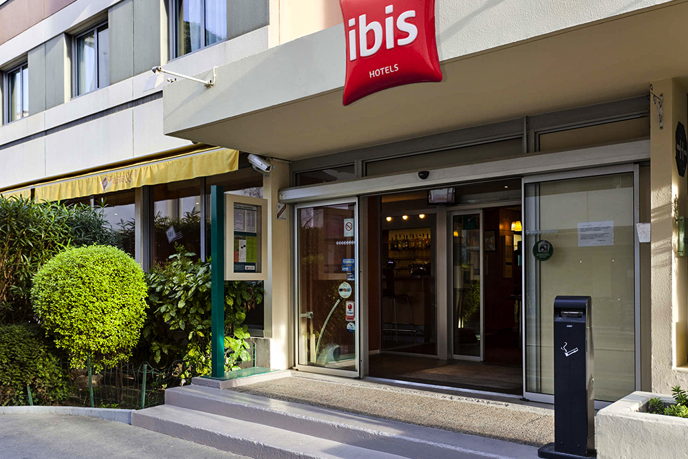 إيبيس مارسيليا سنتر برادو فيلودروم